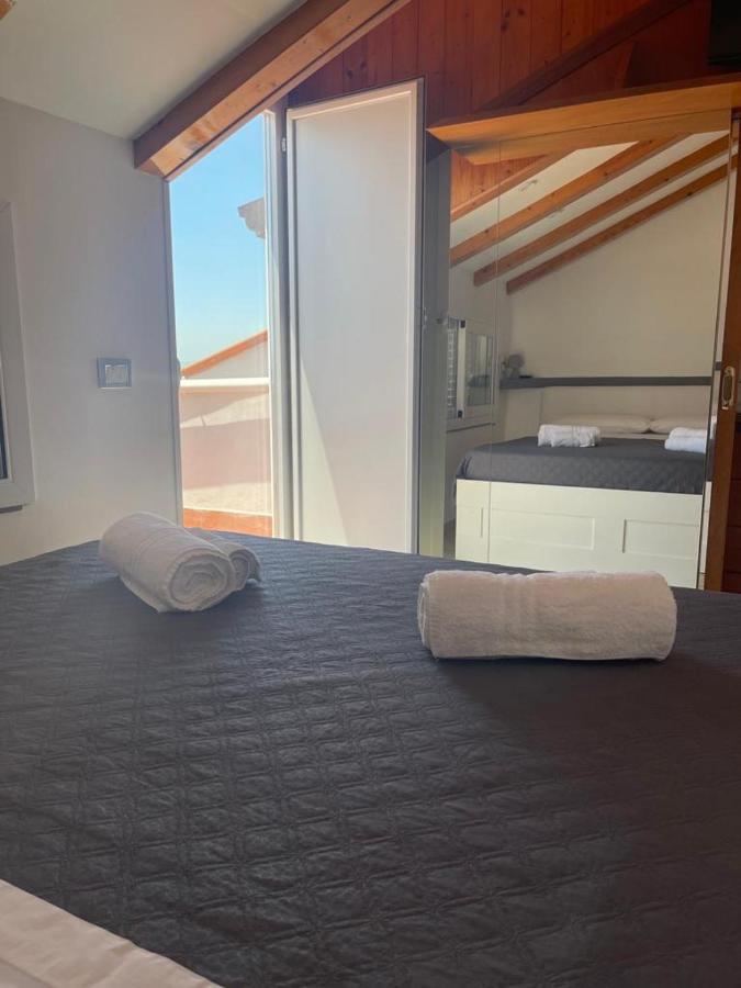 Garibaldi Suites & Apartments Catania Exteriör bild